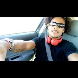 Meet your Posher, Justin